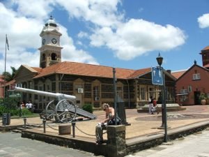 Ladysmith city center 300x225 South Africa – South African Historical Tourist sites   Ladysmith 